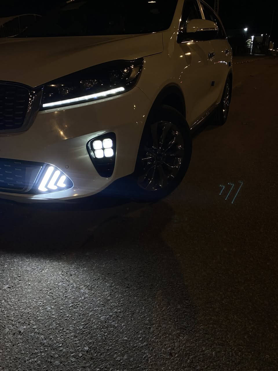 سلام عليكم سورنتو 2020رقم اربيل مكان سياره نجف السياره كفاله عامه صبغ بارد فتح فقط باب الخلفي رضعه صغيره جدا موصفات سياره ثنين كرسي كهربائي صدوك كهربائي بصمه تشغيل وبيبان وصندوك +ثنين بصمه موجوده وكاله موصفات سياره كدامك بعد اخاف ناسي شي ماشيه 95 تحويل او وكاله بيك خير ودلل سياره بسم شركة 
***********
