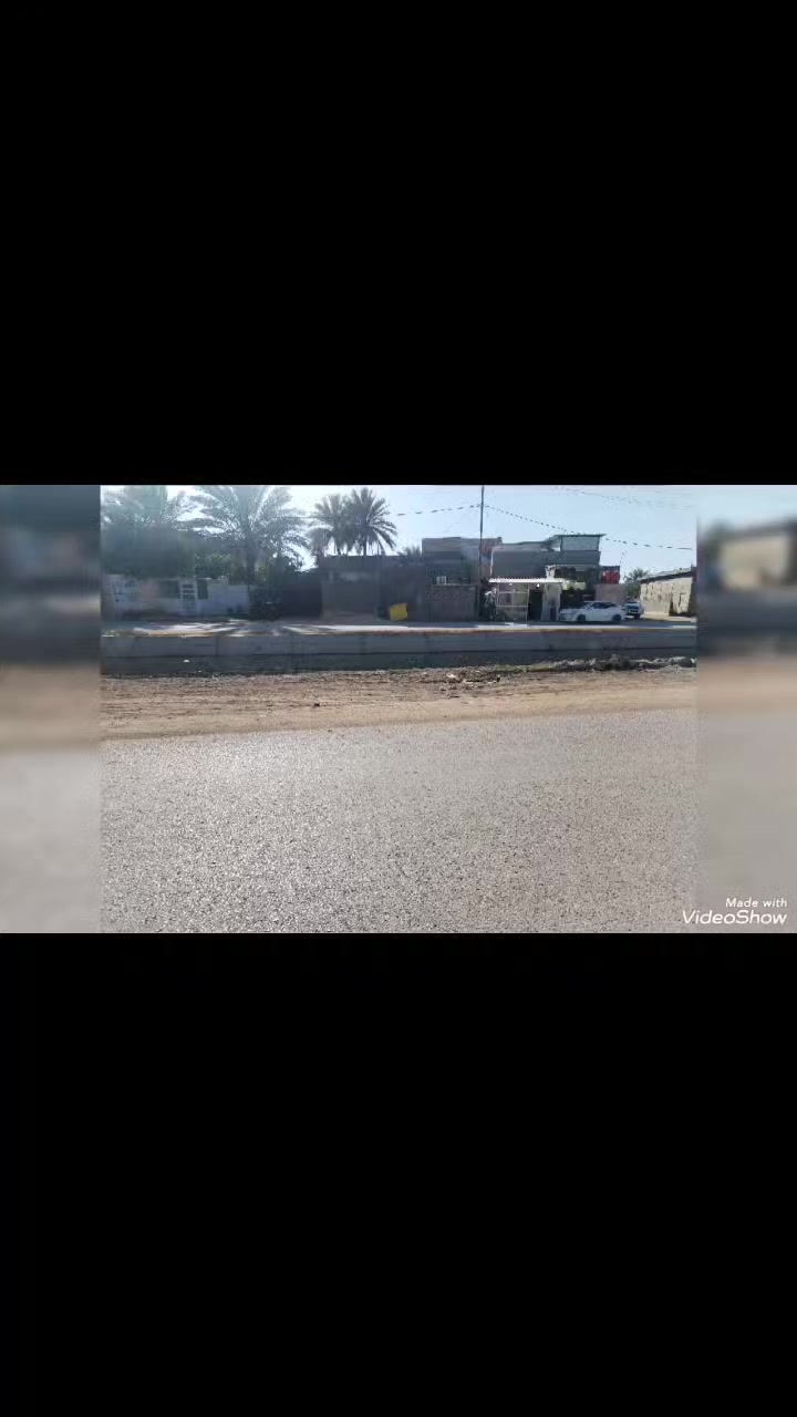 السلام عليكم قطعة أرض للبيع المساحة ١٨٠٠ متر طابو زراعي سند 25 كربلاء طوريج الخيرات منطقة شط ملة تبعد عن الشارع العام التبليط ١٠٠ متر كافة الخدمات كهرباء طوارئ وماء اسالة مدارس أسواق السعر ٣٥ مع المجال للاستفسار الاتصال على الرقم *********** او ***********
