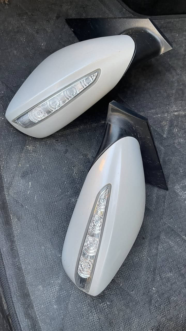 السلام عليكم مري سوناتا موديل 2011 مال سياره بلاد خليجي لون صدفي شغاله مابيها شي السعر 100

***********
