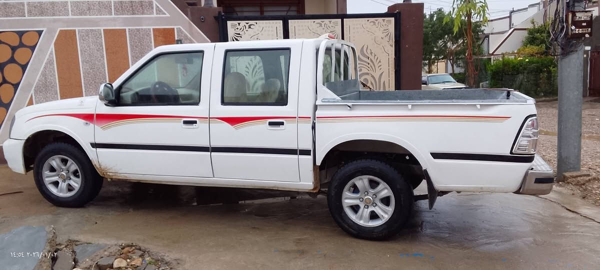 سەرەتابەناوی خوایگەوەرەئەم سەیارەبۆفڕۆشتن جۆری سەیارەگۆنا 2006 حیزام بۆیاخ بۆجوانی مەنەفێست ناوزەرد بەخاخ تایەی جوان  پاتری جوان تازەڕۆنی گۆڕاوە  سعر33معامەلە***********شوێن کەلارڕزگاری
