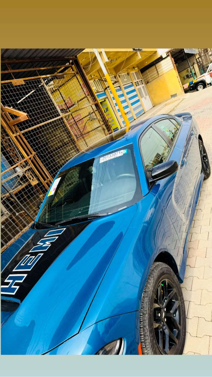 جارجر البيع مديل 2022 فول مواصفات بلاك توب صدر جديد مكينه كير كفاله تخم تاير ويل جدد حجم 18 رقم بغداد بسمي تحويل ثاني يوم مكانة بغداد 
السعر 220$ وبيها مجال 
***********
