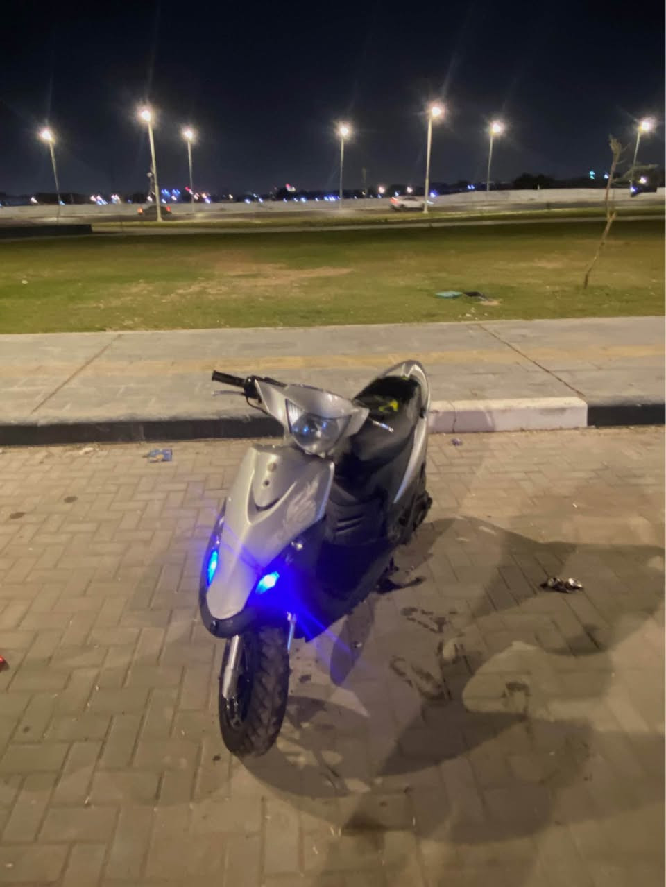 السلام عليكم للبيع ماكس عدله مال رمبه صارلي شهر من منزلها الدراجه جديده مختمه مكينه ما مفتوحه بيها شيال رياضي اصلي وبيها وياله رياضي مشيف دبلات رياضي تايرات جدد توه شادهن رايدها ب950
لاستفسار : *********** البصرة, العراق
