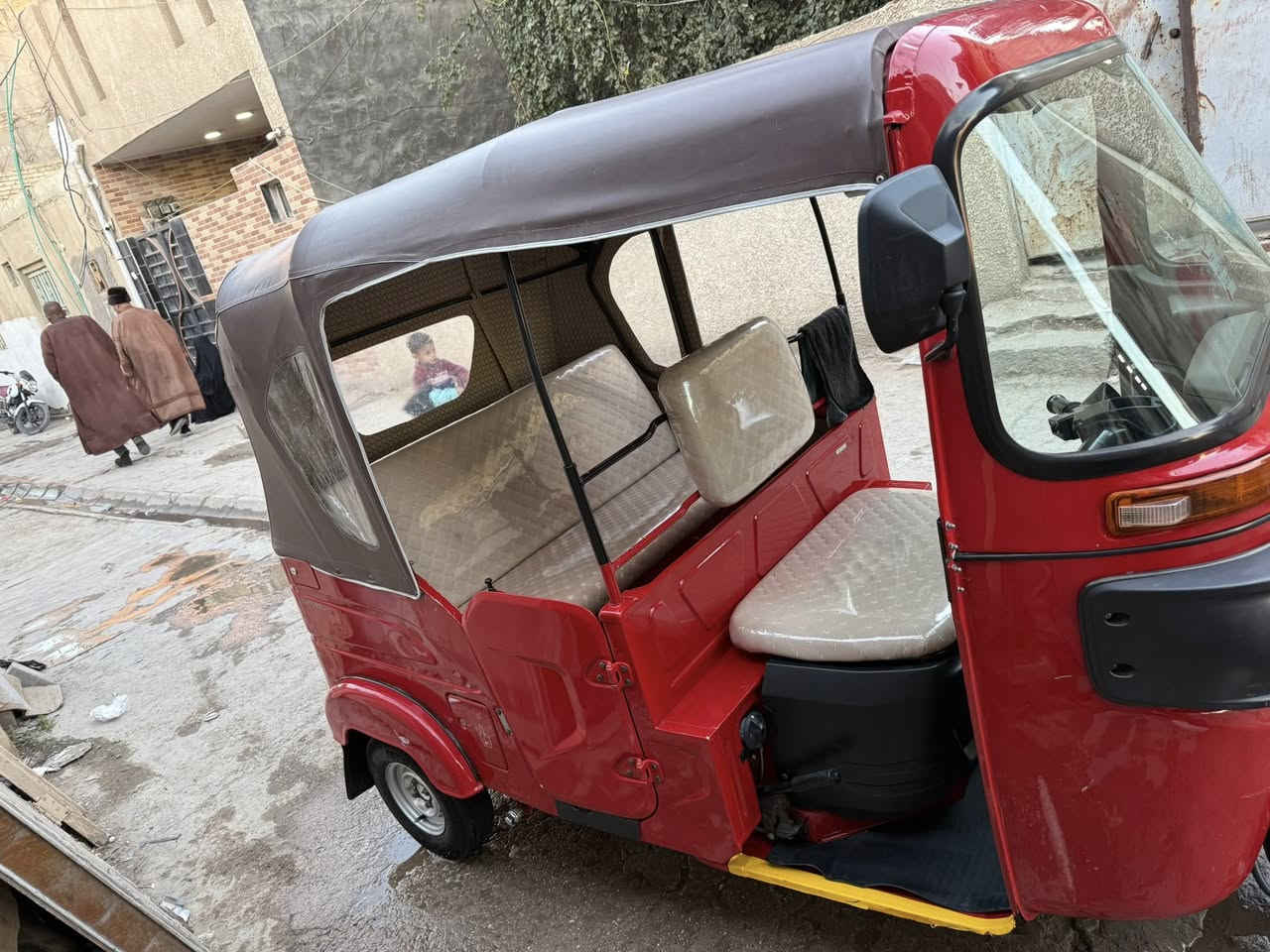 السلام عليكم تكتك البيع رقم كربلاء بسمي ***********
