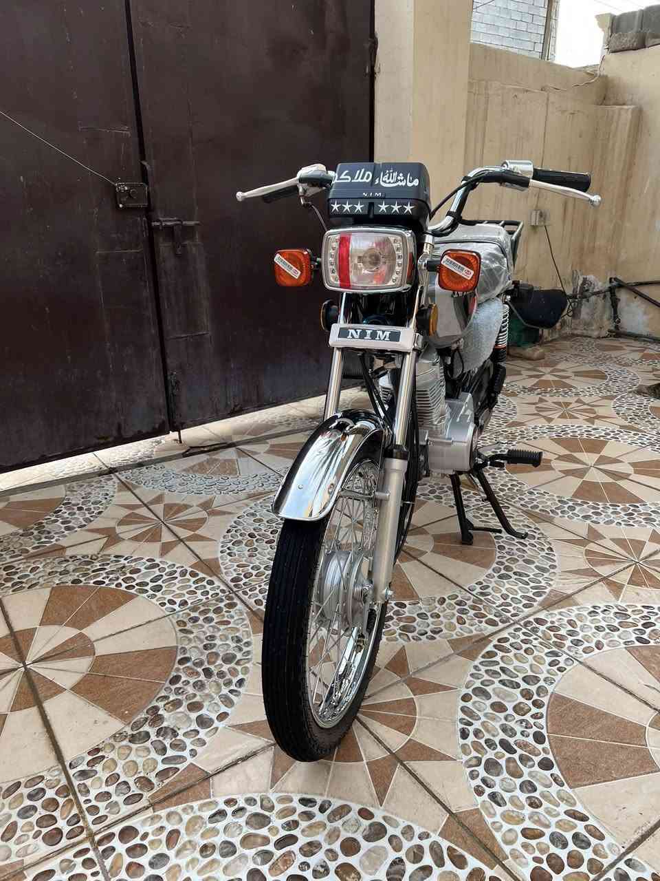 دراجه نامه متياز نضافه 100/100 اي نقص مابيه لسعر 725 او بيه مجال مويل 2026 لمو شراي ليتعبني مكان ديالى بعقوبه بهرز اي ستفسار ***********
