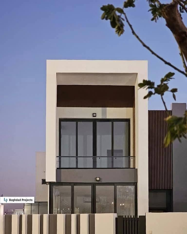 🏡 فيلا للبيع في مجمع البدور

🔹 المساحة: 400 م²
🛑 شارع 12
🎁 عدد الغرف 4
🔹   السعر كاش
🏠 المنطقة  الهيلز  

🏞️ موعد التسليم: جاهز للسكن   

⛔ نستقبل عروضكم للبيع و الايجار  في مختلف المجمعات 
*********** 📞
*********** 📞
