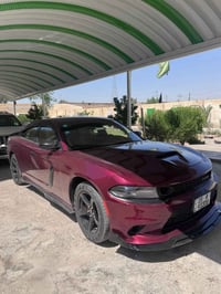 دوج جارجر موديل 17  SXT لون  كرزي🍒 محرك 3600 رقم انبار نكليزي بسمي تحو...