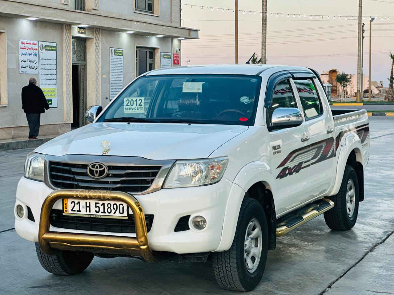 السلام عليكم. للبيع بيكم فوريل. موديل2012  اتوماتيك. كويتي باب اول
شاصي 2022 
رقم سليمانيه الدولي. تحويل مباشر
مكفوله كفاله عامه  تخم تاير. كير. محرك. صدر.  كله جاهز تبريد ثلج
محرك مكفول سياره كويتي مواصفاته معروفه. 
المكان: الانبار الفلوجه حي العسكري
السعر 210  وبيه مجال
رقم الهاتف:
***********
