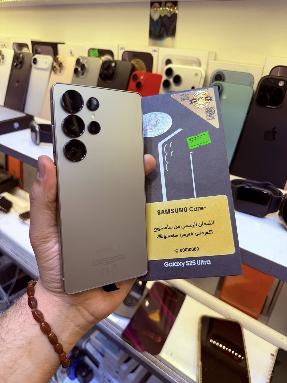 سامسونج 25 الترا ذاكرتة 256 عشوائية 12 جهاز نظيف مكفول وبلادي وجميع ملحقاته اصلية موجودة للبيع او مراوس مكاني النجف ***********
مستخدم أيام قليلة
