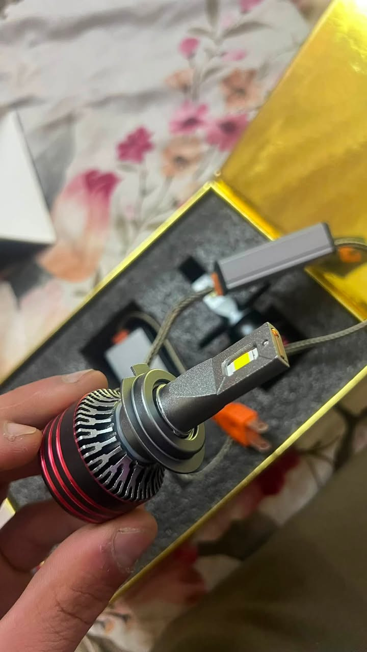 زنون H7 
15 الف متوفر توصيل 

***********
