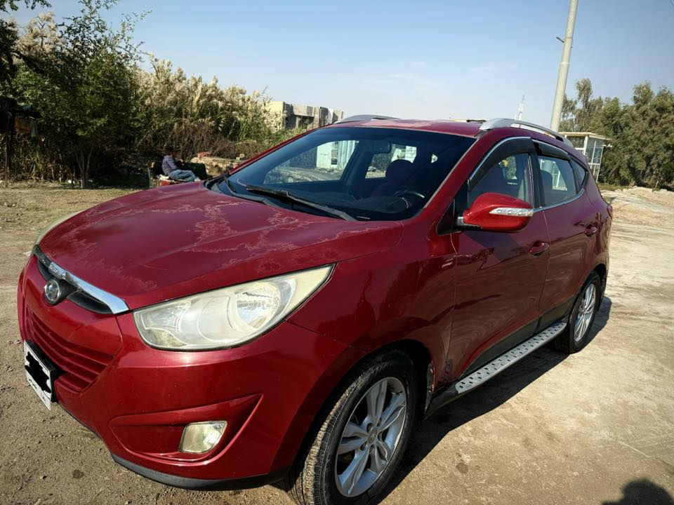 توسان ٢٠١٠ خليجية بدون صبغ بدون حادث كير ومكينة مكفول تبريد ثلج رقم بغداد ارضية جلد عنوانها بابل الإسكندرية
السعر ١١.٠٠٠ $ وبيها مجال بسيط الاستفسار *********** موجود واتساب
