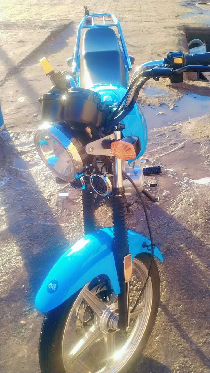 السلام عليكم دراجه دايون عضم موديل 2024 دراجه نضيفه اكثر من مابصوره سعر اتصل *********** ما متواجد فيس
