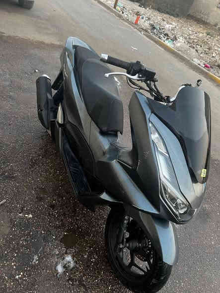 السلام عليكم من رخصت الادمن دراجة Pcx جيل الرابع كفاله عامه حساسات كهربائيات كله شغاله دراجة نضيفه خير من الله مثل ماموضح بلصور سعر 18$ ورقه وبيه مجال حك الجيه مكاني بغداد الشعله *********** للاستفسار غير متواجد على الانترنت
