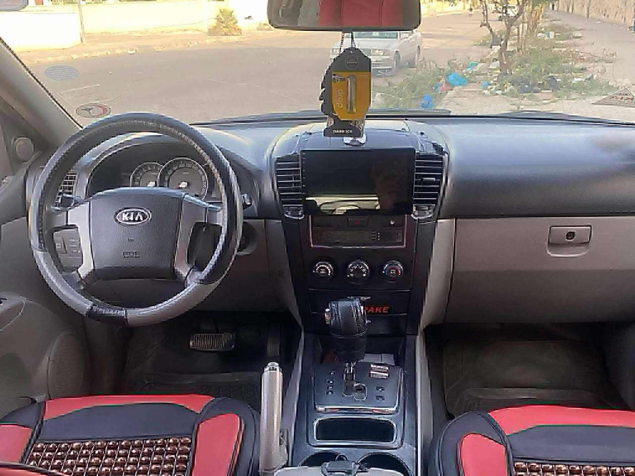 السلام عليكم 
سورنتو مديل ٢٠٠٧خليجي رقم بصره الدولي بسمي 
سياره جاهزه كير مكينه تبريد 
بيها صبغ قطعتين 
تفاصيل اكثر خاص 
المكان البصره القرنه الشرش 
*********** Singapore
