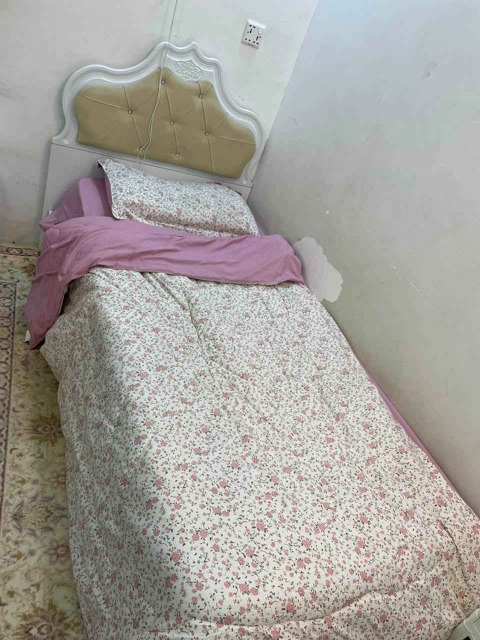 السلام عليكم ورحمة الله وبركاته غرفه نوم مستعلمه للبيع مكاني كربلاء الاسفسار ***********
