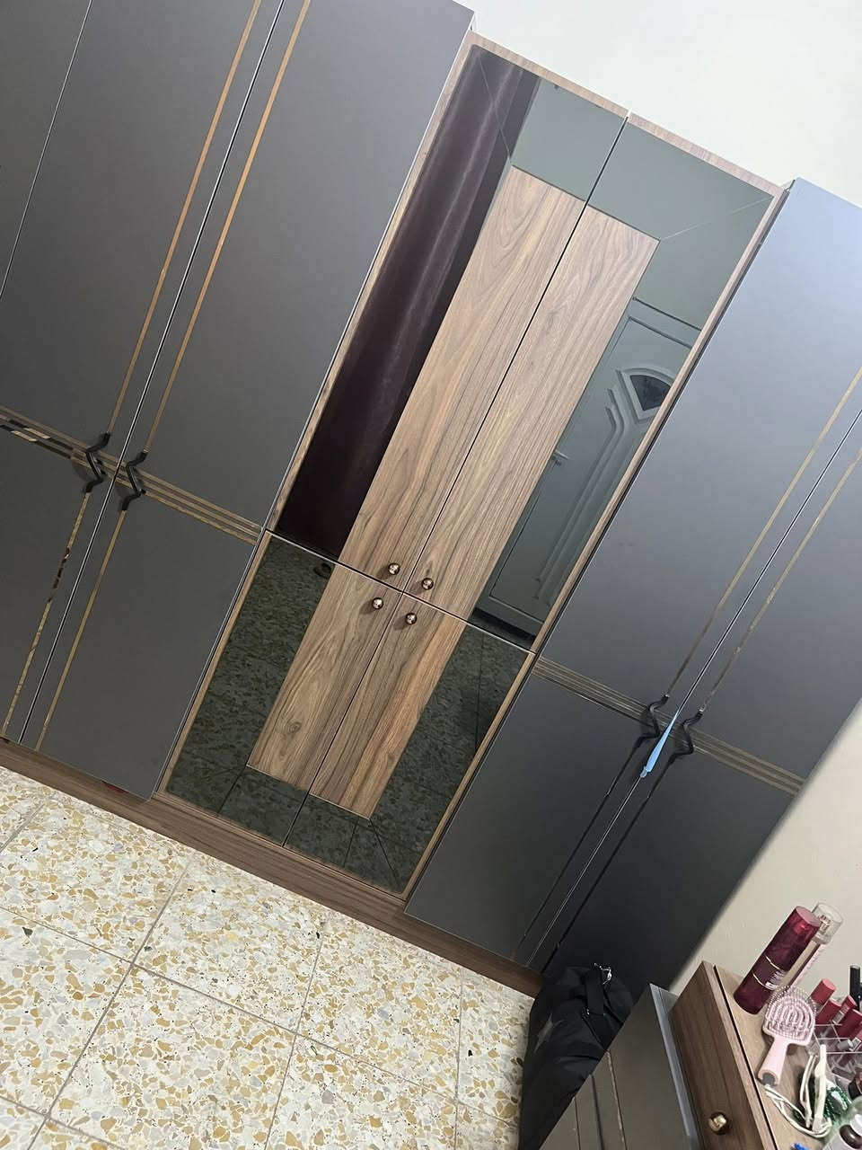 السلام عليكم غرفة نوم للبيع 7 قطع وبلازما حجمه 43 ال جي اج دي مواصفات بيه نت للاستفسار على الخاص


**إذا كنت صاحب هذا الإعلان وتريد حذفه لأي سبب، رجاءا أرسل رسالة إلى الدعم الفني**