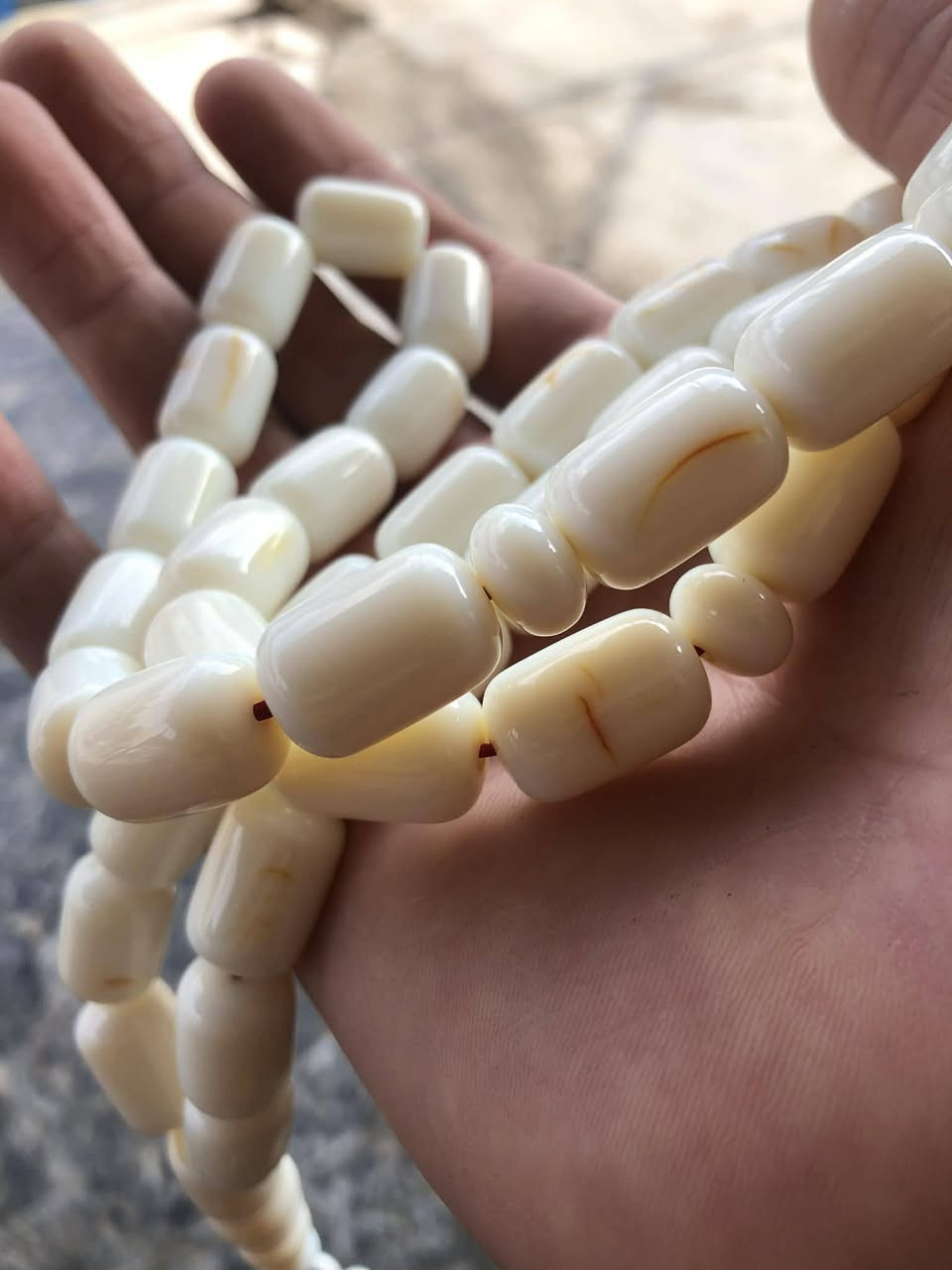 دومنه لؤلؤي مكرك الماني انتيك 
المهتم يتفضل خاص


**إذا كنت صاحب هذا الإعلان وتريد حذفه لأي سبب، رجاءا أرسل رسالة إلى الدعم الفني**