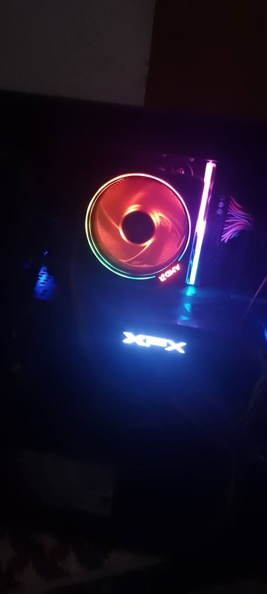 سلام عليكم pc كيس فقط للبيع او مراوس بلابتوب قوي   معالج رايزن  7 3770x المواصفات بل صور الباقيه سعر 500 الف


**إذا كنت صاحب هذا الإعلان وتريد حذفه لأي سبب، رجاءا أرسل رسالة إلى الدعم الفني**