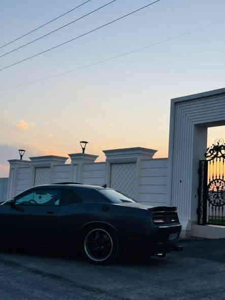 اللهم صلي ع محمد وال محمد
مكلف بالنشر
دوج جالنجر 
م
2015
مكينه 8سلندر

فول مواصفات 
كشنات جلد
تدفئه تبريد بالكشنات

كير محرك كفاله فتحه 
سقف
تدفئه ستيرن 
ستيرن كهرباء 
رادار امامي
وجوانب 
تشغيل عن بعد
اكسل قفل 
فجوج برمبو 
ويلد ٢٠ خلفي
بغداد بسمي 
حادثه جاملغين وبنيد جاملغات نفس الون اصليه بيهه
وبيهه رش ربع جامغ خلفي وشويه بالباب بدون حادث 
***********
مكاني صويره
