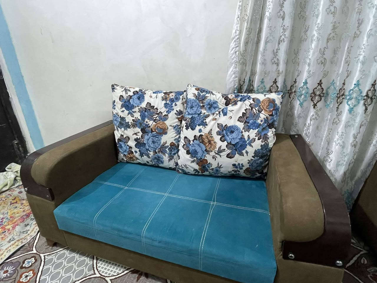 تخم للبيع ٥ قطع ١٠ مقاعد سعره ٢٥٠
عنوان ناصرية تقاطع المنصورية شارع السايدين
 بس شراي يراسلني خاص


**إذا كنت صاحب هذا الإعلان وتريد حذفه لأي سبب، رجاءا أرسل رسالة إلى الدعم الفني**