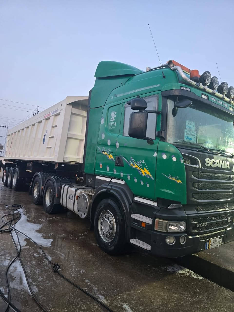 سلام عليكم سياره البيع مديل 2014 مكينه 620 كير عادي نتصل ***********
