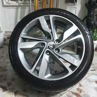 للبيع حجم 17مكاني حله تير جديد  سعر 75 07813739217