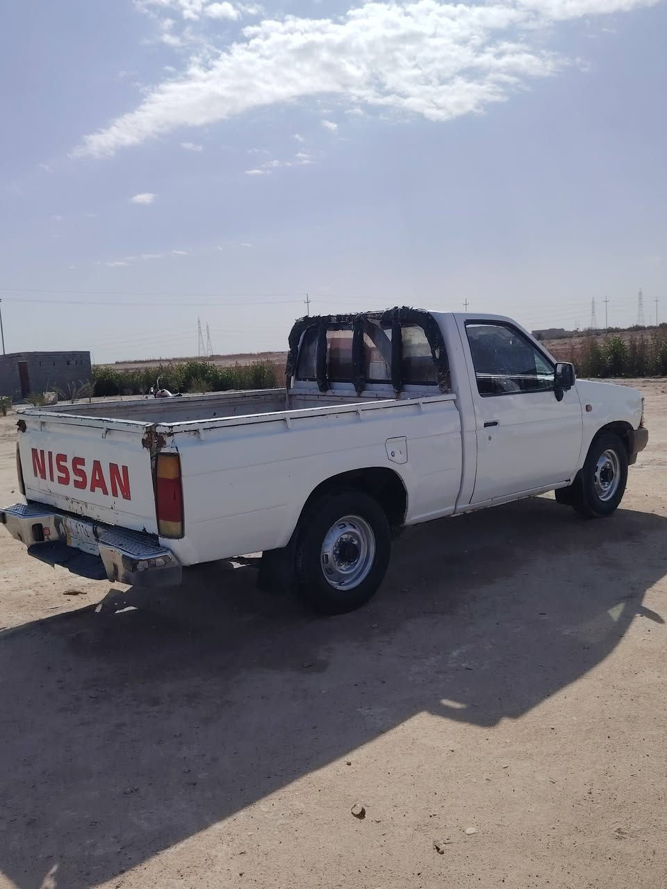 سلام عليكم للبيع بيكم نسيان موديل 1989 سياره حلوه ومرتبه سنوية لل28 رقم بصره سياره مصبوغه عام مكينه وكير خير من الله شاصي مكفول مداور ثاني يوم سعر 35وبيه مجال مكان سياره بصره خور زبير رقم ***********
