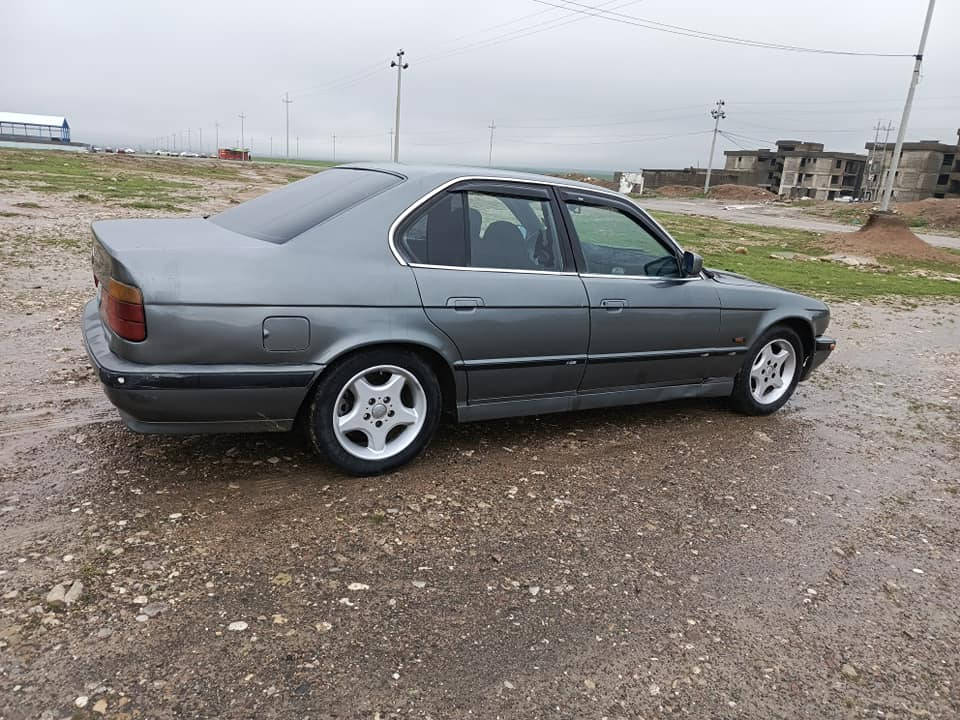 بی ئێم 
مەکینە 525 
گێڕومەکینە بێ عەیب بەشەرت
ئاڕم پلاستیک هەولێر  ئاڕمو ئەوەلیات بەشەرت
کارەبایاتی کامل ئیشەکات جام کارەبایی
لێدراوی پێوەنیە
سعری 28 گەڵا شمشمل, السليمانية


**إذا كنت صاحب هذا الإعلان وتريد حذفه لأي سبب، رجاءا أرسل رسالة إلى الدعم الفني**