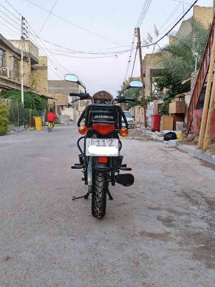 بوكسر موديل 22 مرقم بسمي تحويل ثاني يوم شكل 23 مكفوله ماشيه 18 الف مامشتغله دلفري تايرات جوبلس محرك مكفول الصور كدامك دراجه نظيفه ومابيها اي نقص
السعر 2250  العنوان بغداد البياع ***********
