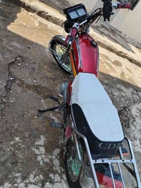 برت • خمس تسعت • نظيف