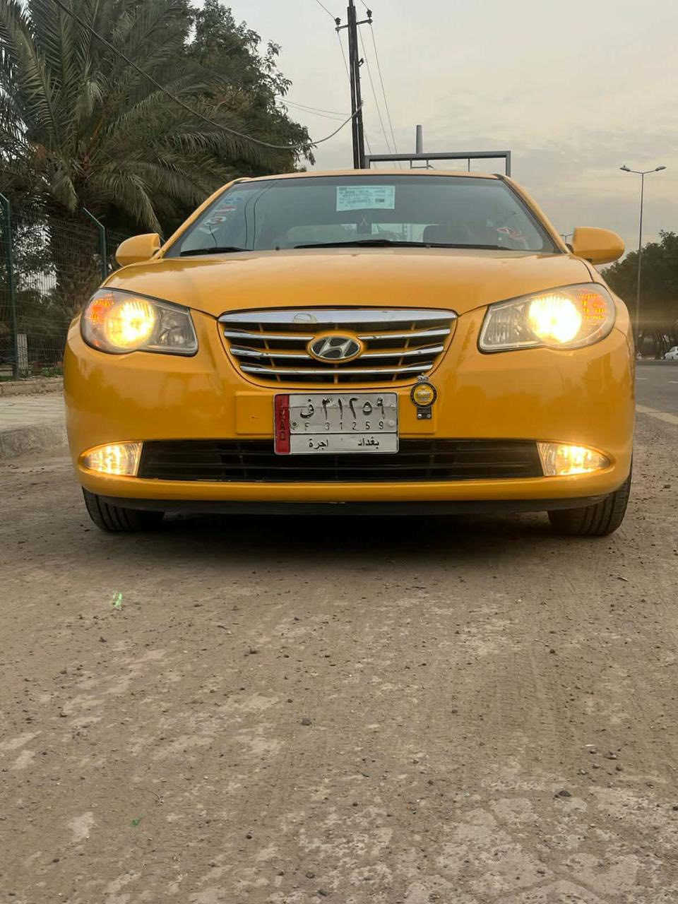 السلام عليكم ورحمة النترا موديل 2010 للبيع جاهزه كير مكينه جدد تخم تاير جديد صبغته تخبل السياره حلوه مال جناي سياره جاهزه كبل للشارع ابيع هلموجود تجي تشوف بعينك عنوانه بغداد قرب المرور التاجيات السعر ٨٣ وبيهه مجال حك جيتك رقم الهاتف ***********
