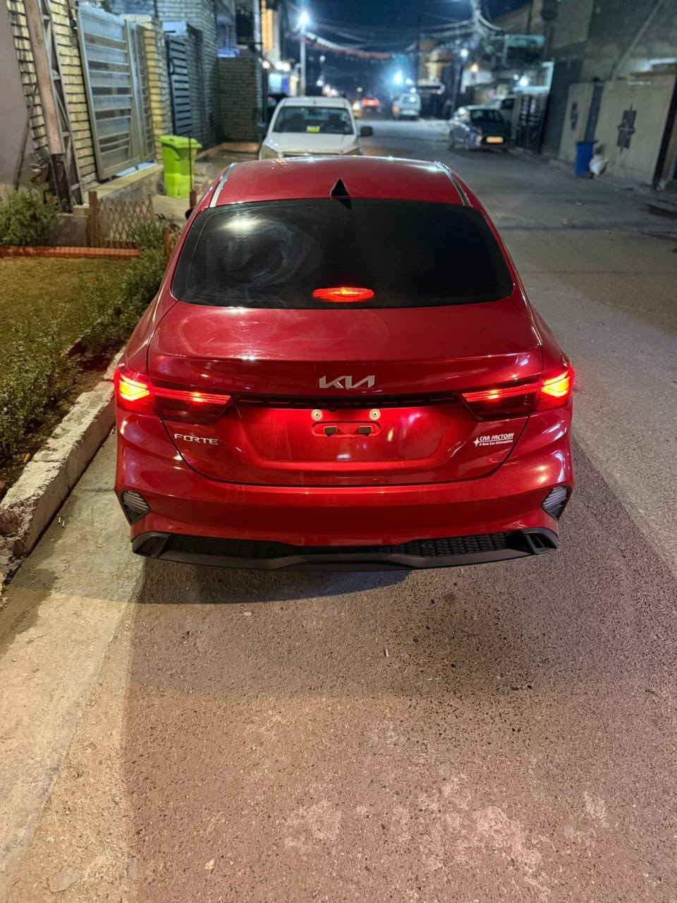 سلام عليكم ‏
كيا فورتي 2024 وارد امريكي 🇺🇸 فئة (LX)ضرر واضح البنيد +جاملغ  لأيمن تبديل  بدون دواخل 
محرك كير كلشي كفاله عدا الحادث المذكور☝️
(( ابيع على الفحص وين يعجبك افحص 👍))
السياره بحالة زيرو ماشيه (26600  ميل فقط)
محرك 2000 Doch دوش
رادارات جانبيه تحديد النقطه العمياء ⚠️
رادار خلفي تنبيه عند الرجوع‼️
رادار امامي ❗️❌
تحديد مسار/ سياقه ذاتيه 
اوتو بريك /توقف ذاتي عند الاقتراب ⛔️
اشاره بل مرايه 💡
كامره دوراه 📷
شاشه كبيره تدعم 📲Android Auto/car play
خرائط Gps 📌
فول تحكمات ستيرن 
3 انظمة قياده Sport/Normal/Smart
كروز مثبت سرعه 
ويل كب كروم 
حساس اطارات 
شاشة ظبط واعطال بل دشبول 
منافذ Usp/ Aux/ 12V
4 دسك/ مانع انزلاق/Abs
السياره جديده وجاهزه بدون اي نقص للبيع رايدها 145  العنوان بغداد/ الزعفرانية .  للأتصال هذا رقمي ***********متوفر واتس اب
