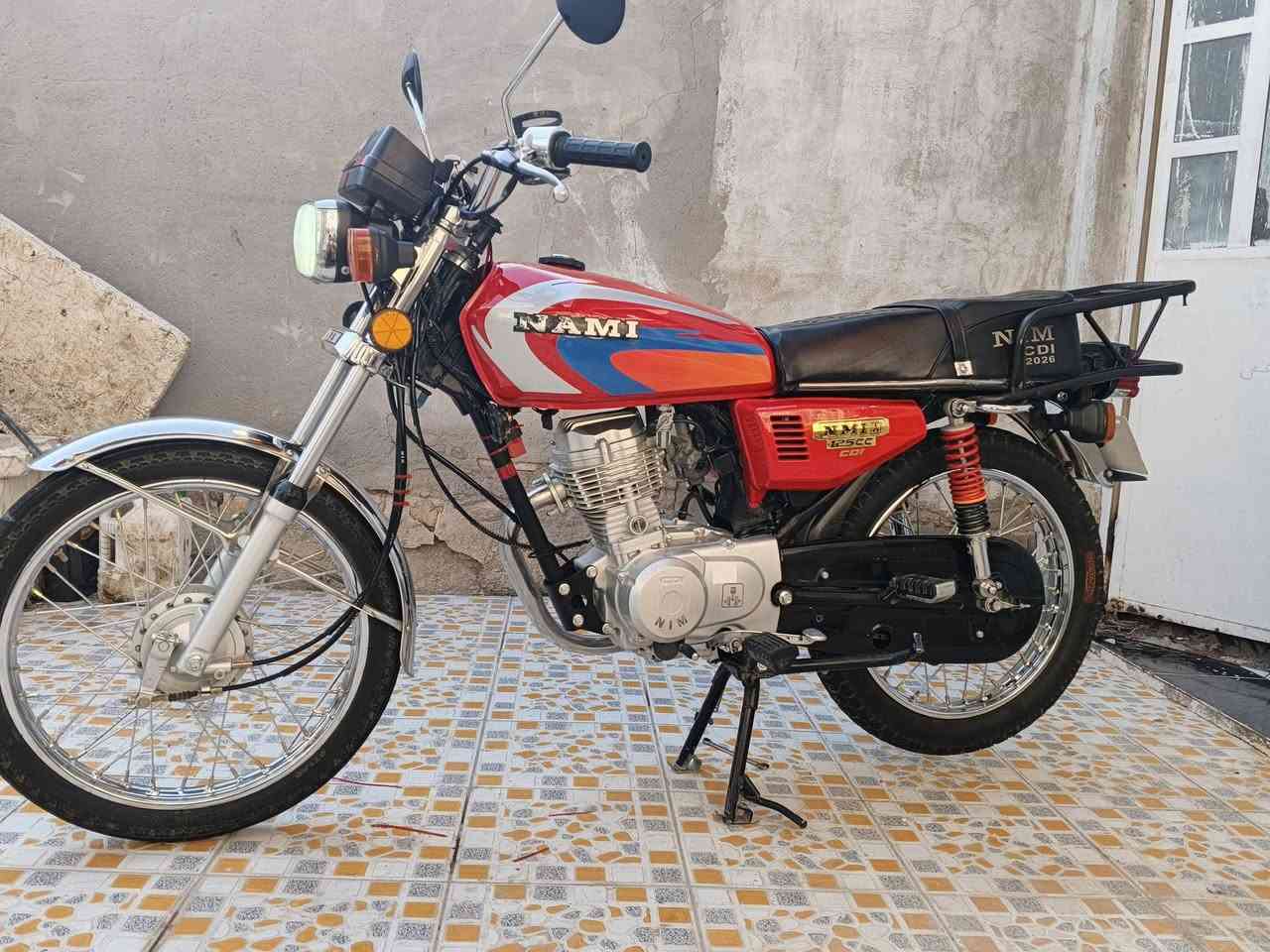 هلاوو شباب نامه سكنر شبه اصلي 3احرف كفاله عامه بعده زيرو 
شادله كلوب زنون اصلي ب25 وعقل رياضي 
مامفتوحه بلاديه هستوه طالعه من المعرض 2 تبديله دهن دراجه جديده كلش ضمانه يومين اي خلل بيها ترجع مكاني كوت 
***********
