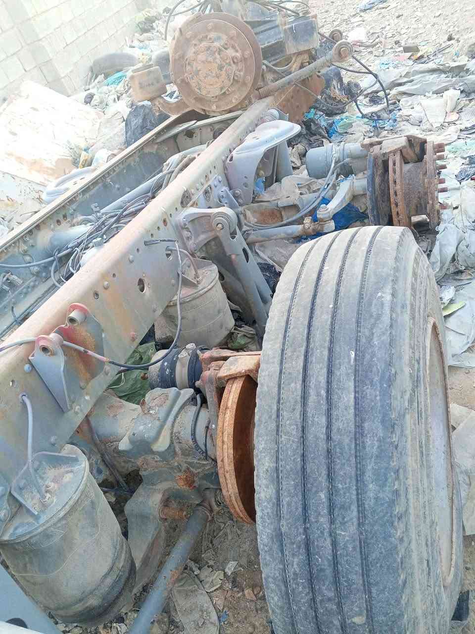 السلام عليكم اكسن وسنكل مان تيكه كاملات بعدهن بل شاصي كلشي جاهز بيهن قواعد رباطات للبيع السعر 8ورقات اكسن وسنكل وموجود فرندكسن مال تيكه جوبلس هم جاهز سعره 4ورقات وعندي بيبان تيكه كصيف  للستفسار ***********
