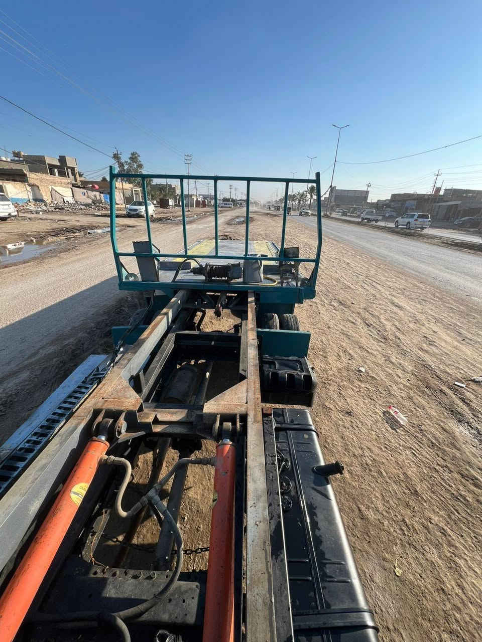 السلام عليكم من رخصة صاحب الكروب  سياره كرين سطحيه بدي نزال اتلث  جكات   رقم بغداد انكليزي بسمي العنوان بابل    ***********
