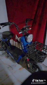 دراجة كهربائية • شحن • ناصرية المركز