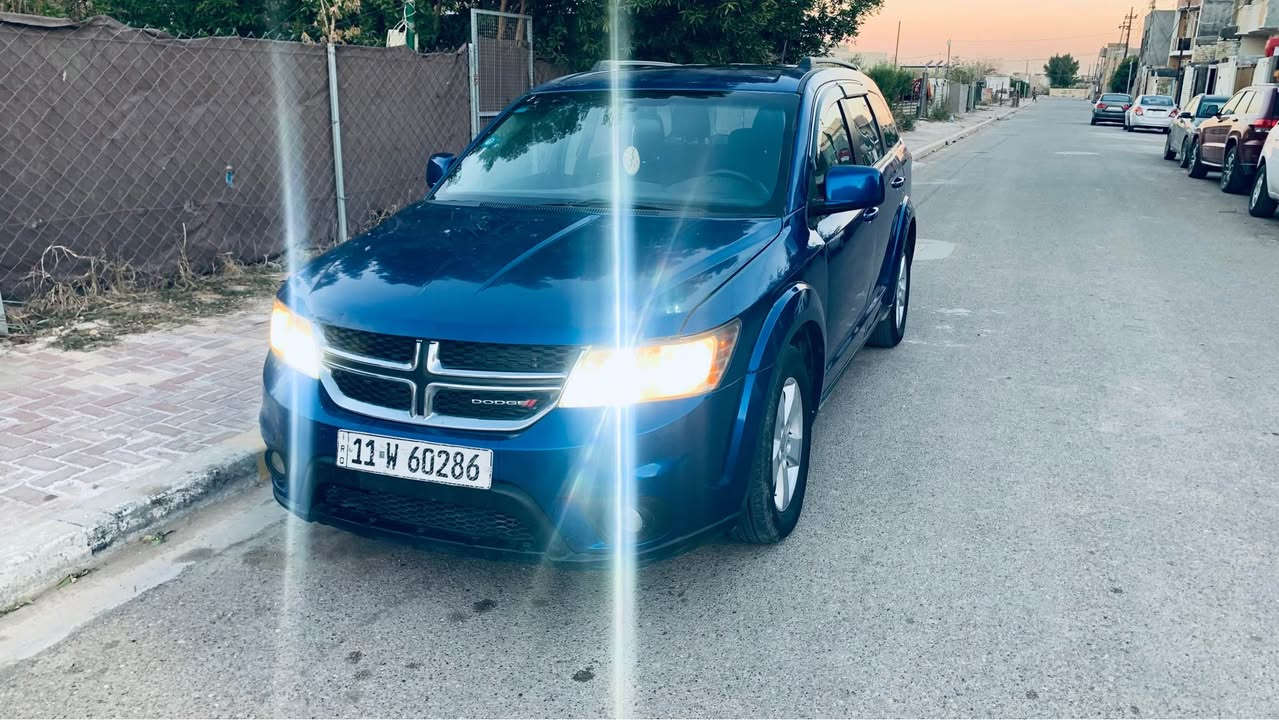 السلام عليكم دوج جورني 2012
وارد امريكي 
حادث جاملق امامي 
بيه قطع صبغ 
مكينه v6
3600
فول موصفات
بصمه تشغيل 
بصمه بل ابواب 
3قطع تبريد  
صدر امامي خلفي نضيف
تايرات نضيف
مكينه بلاديه ما مفتوحه
كشنات تدفئه 
ستيرن تدفئه 
تبريد ثلج
سنويه لل30
بسمي رقم دولي 
مكاني يغداد 
***********عبد بغداد, العراق
