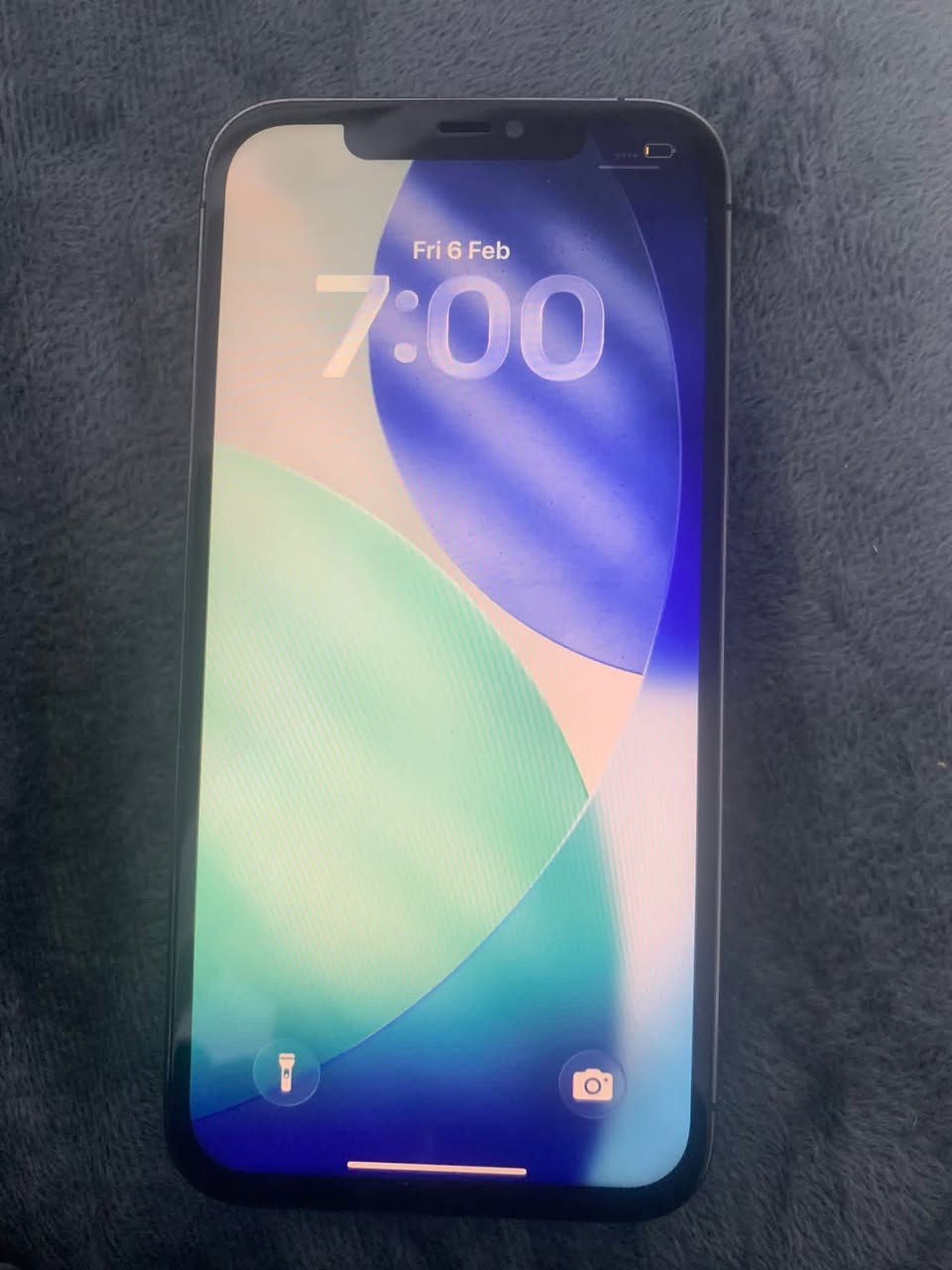 سڵاو هاورییان
ئایفۆن١٢ پرۆماکس 
١٢٨ گیگا 
شاشەو پاتری گۆراوە
قفلی ٢٣٥٠٠٠
***********
