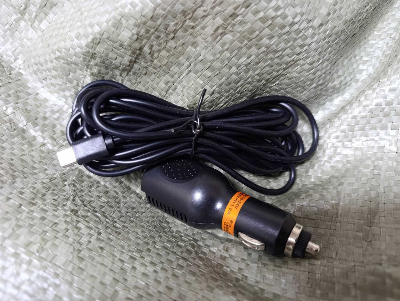 السلام وعليكم داش كام بهذا الشكل اصلي بس القاعده مالتها مموجوده سعره 35 الف


**إذا كنت صاحب هذا الإعلان وتريد حذفه لأي سبب، رجاءا أرسل رسالة إلى الدعم الفني**