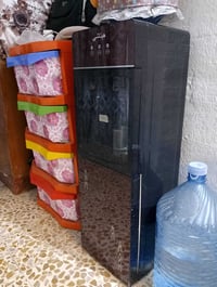براد نضيف اخو جديد بارد وحار هيتاشي عنوان مدينه الصدر.. رقم تلفون 0771...