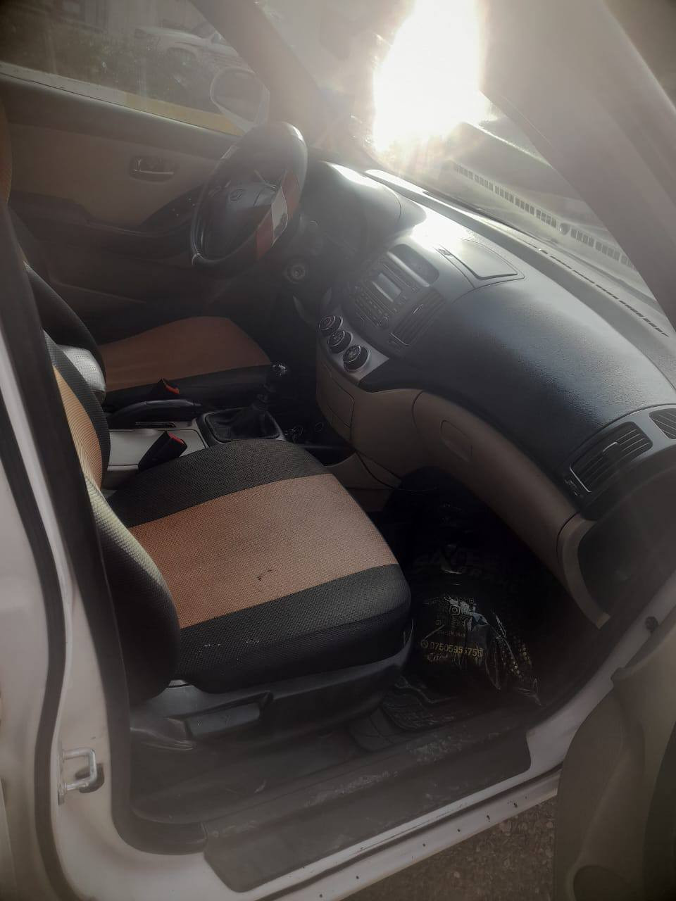 سيارة النترة عام صبغ محرك كير شرط.تحويل.شرط.اوكالة.سنوية.موصاقطة.علية.غرامات.15.وارقة.سعر.70.بي.مجال.موديل.2011.داخل.اصفر.جام.كهرب.تبريد.حار.بارد.طخم.اطارت.جديد.بتري.جديد..عنوان.زاخو.*********** زاخو, دهوك
