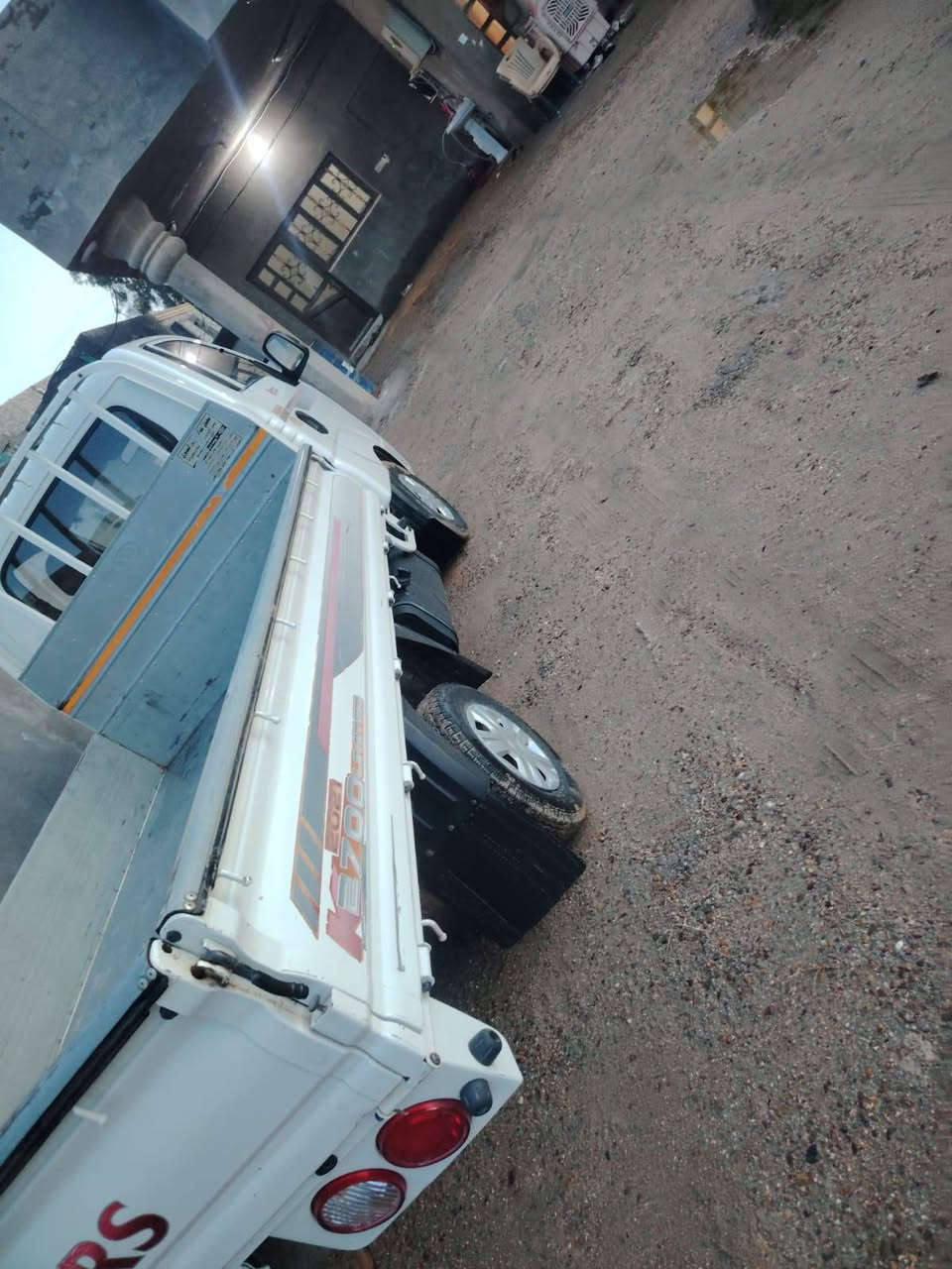 السلام عليكم بنكو
موديل 2021
رقم بغداد 
مطلوبه للمصرف باقي اقل السنه
عندي وكاله عامة بيه 
مكفوله كفاله عامه 
ماشيه 98000 
سعرها 130 $
كربلاء الحسينيه 
***********
