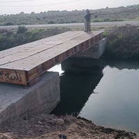 جسور للبيع العدد1 ونصف   متوفر جسم كامل+متوفر نصف جسر  طول الجسر الواح...