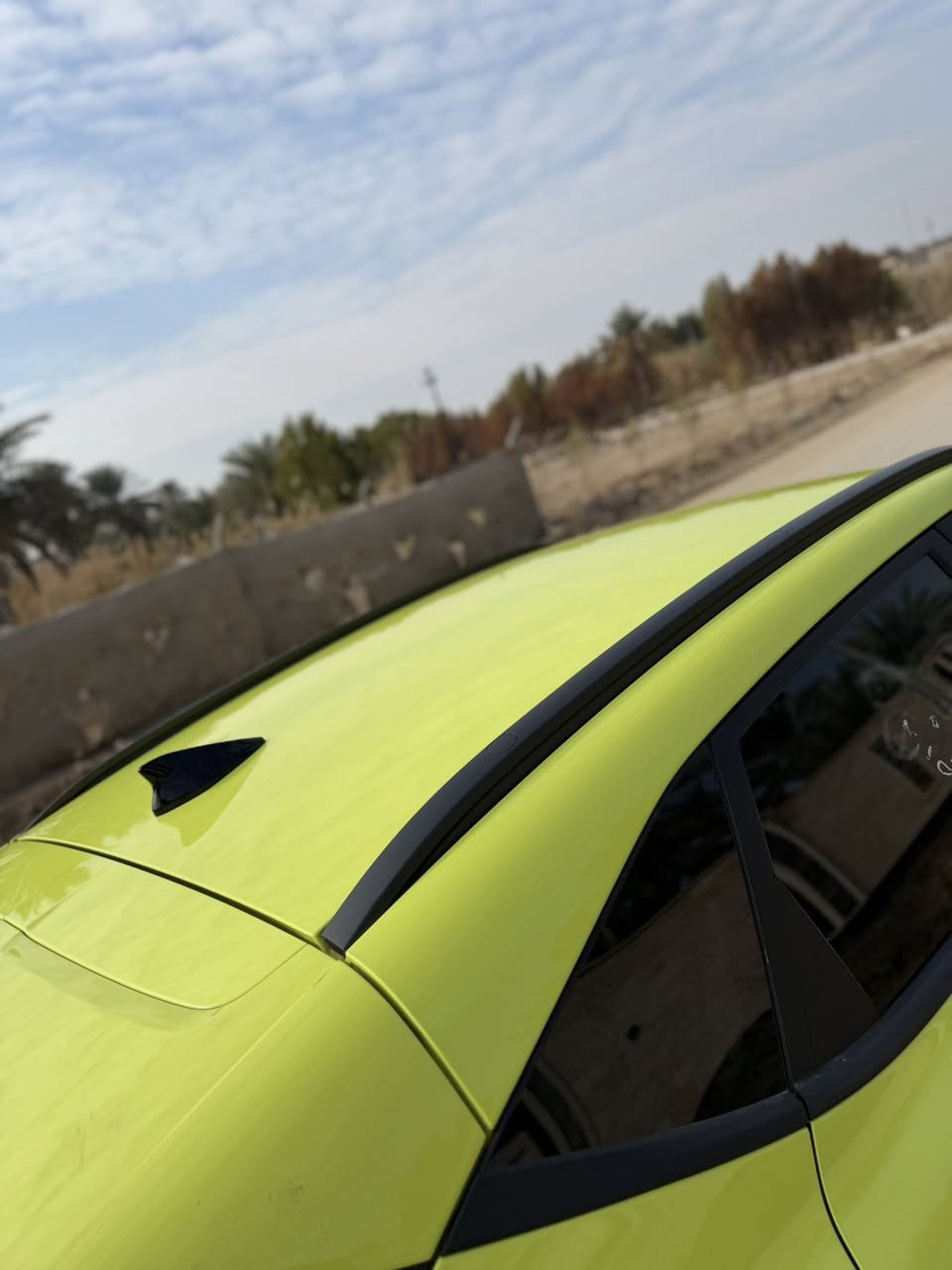 كونا
موديل 2024
وارد امريكي  حادث  البنيد وراجع نفسه .
رقم منفيس ب اسمي .
 مواصفات 
ويل كروم 
مكينه 2000 Dosh 
لايت  عدسه زنون اصل مع لد LED
شاشه متصل تدعم ال كار بلي .
مثبت سرعه 
وضعيات قياده (Sport And Normal )
قياده ذاتيه 
مكان السياره بابل
السعر 155 
الاستفسار الاتصال : ‭0771 837 9767‬
