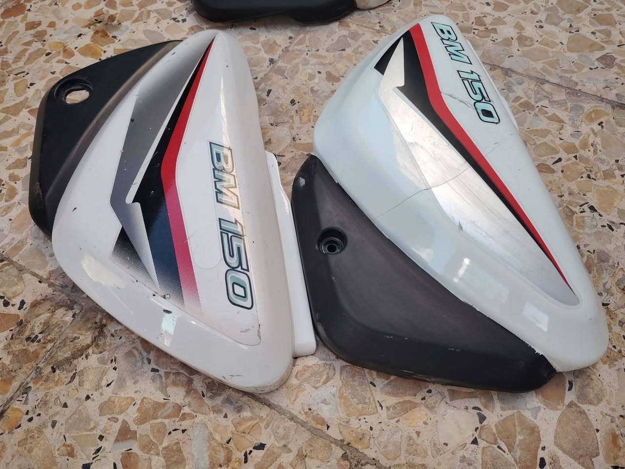 اغراض بوكسر بلادي مال تفصيخ تانكي ب 20 الصفاحيات اثنيناتهن هنه ولجاملغ ب10 الخرج مال دايون ب10


**إذا كنت صاحب هذا الإعلان وتريد حذفه لأي سبب، رجاءا أرسل رسالة إلى الدعم الفني**