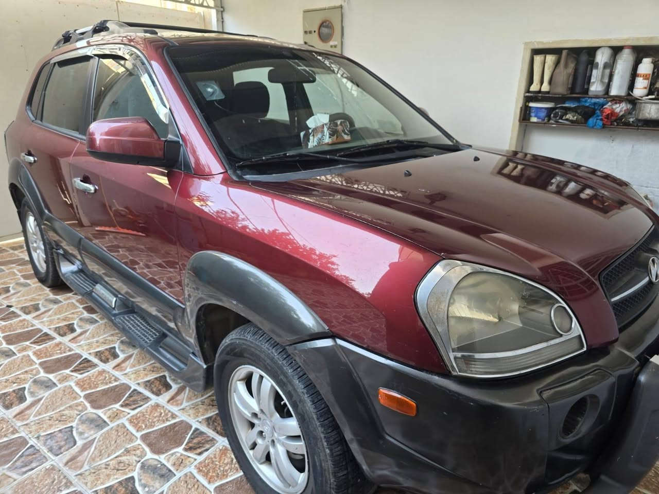 تكسون ٢٠٠٧
تكسون ٢٠٠٧ ٦ سلندر رقم نينوى ١٢ مسطرة البيع من الشرعي سيارة كاملة كير محرك شرط بدون نقوصات تدفئة وتبريد شغال صبغ ٣ قطع جامله وبوند بدون دواخل 
المكان الموصل الايسر
السعر ١٠٥ ورقة
***********
