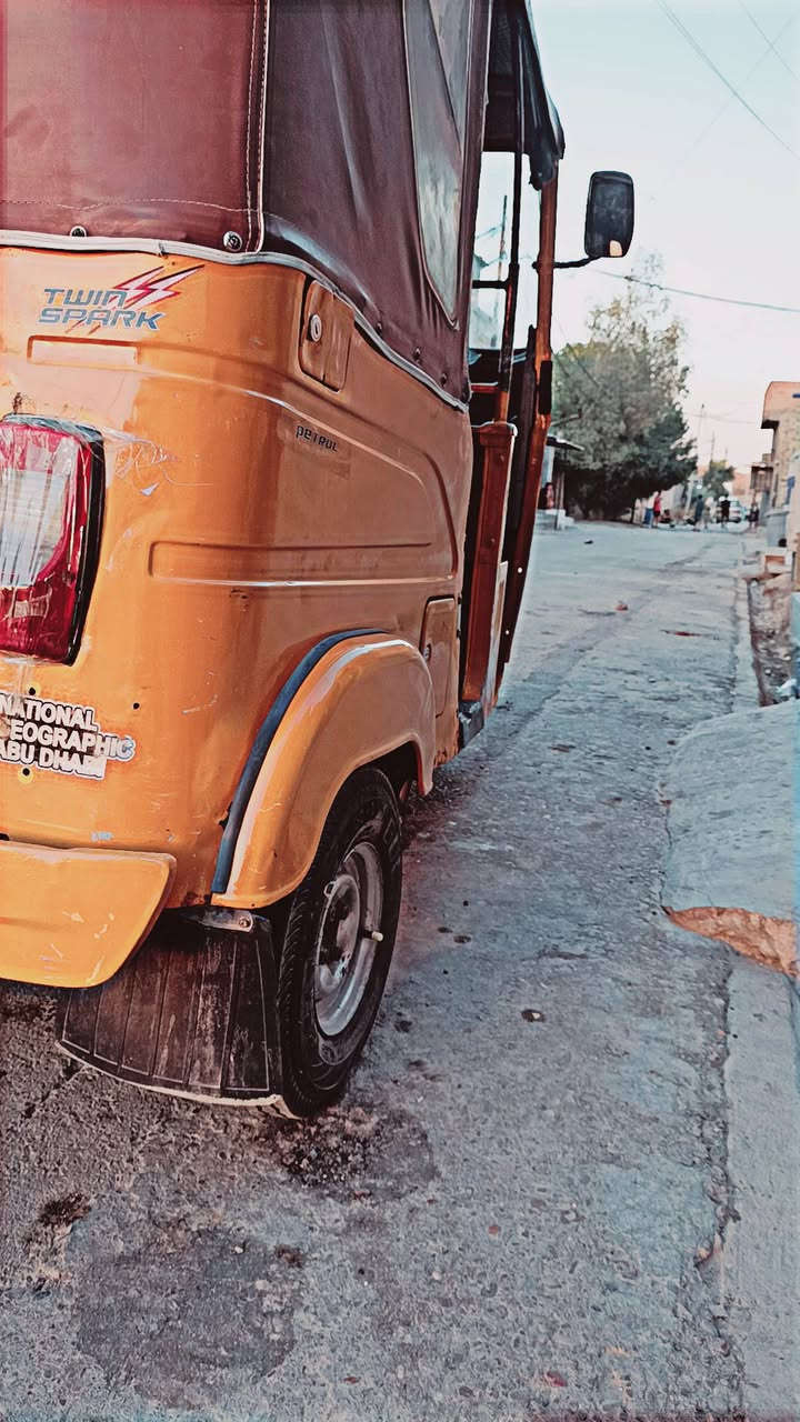 سلام عليكم شبااب تكتك اللبيع موديل 21 مكينه كفاله تبخير وتنقيص المكان المدينه الصدر الرقم ***********
