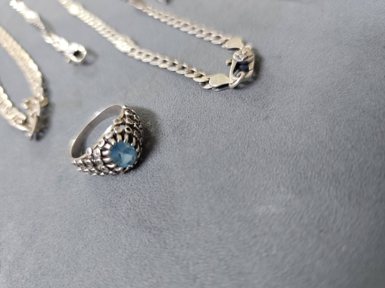 السلام عليكم 
٦٦ غرام قفل ٣٥٠٠ للغرام مكاني بابل 
ابيع صياغه 

***********
