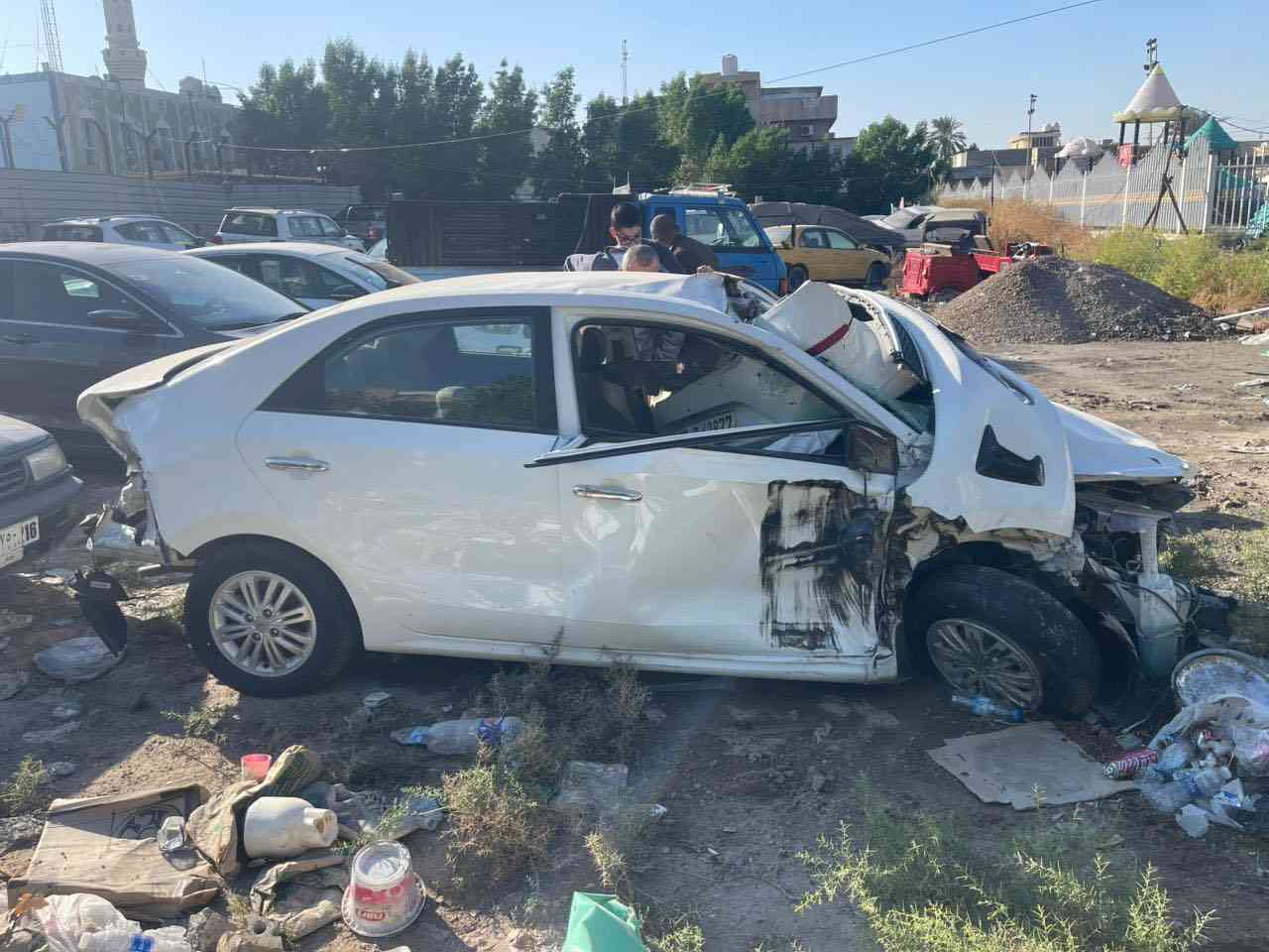 كيا بيكاس موديل 20 متضررة كير ومحرك كفالة وبيها بعض القطع مابيها شي رقم أربيل الجديد وهزة جديدةسعرها 40 ورقة وبيها مجال للاستفسار (***********)
