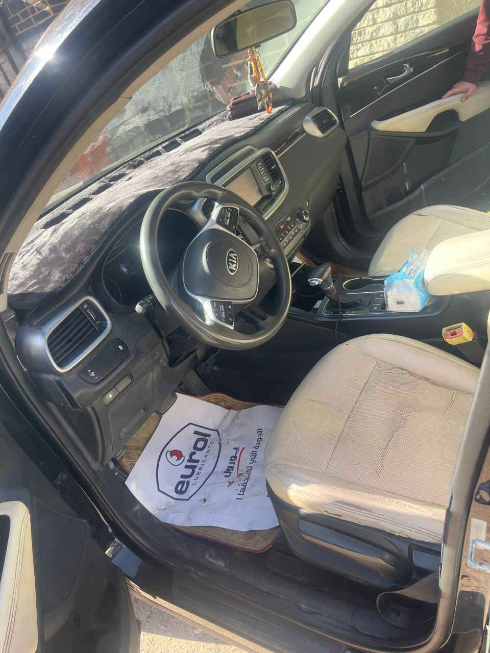 السلام علكيم سورنتو ٢٠١٩بغداد مريكي حادث جاملغ بنيد ٧ راكب مكينة ٢٤٠٠ وكير خير من الله السعر ١٤٥ وبيهة مجال شي بسيط الرقم ٠***********
