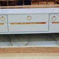 ميز بلازما • لوكر صغير • غراض طفل